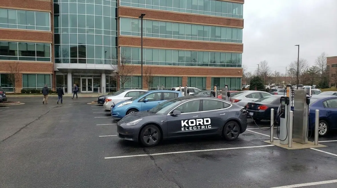 EV charging ROI and utilization planning at a commercial site