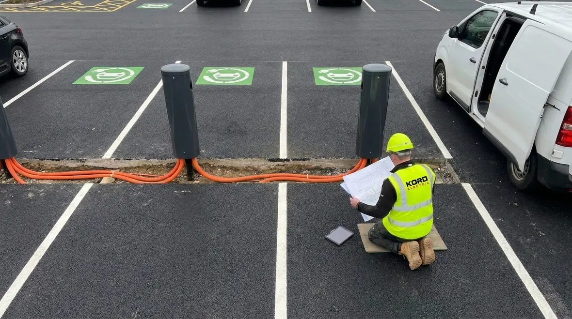 Analyzing duty cycles for electric fleet charging strategy
