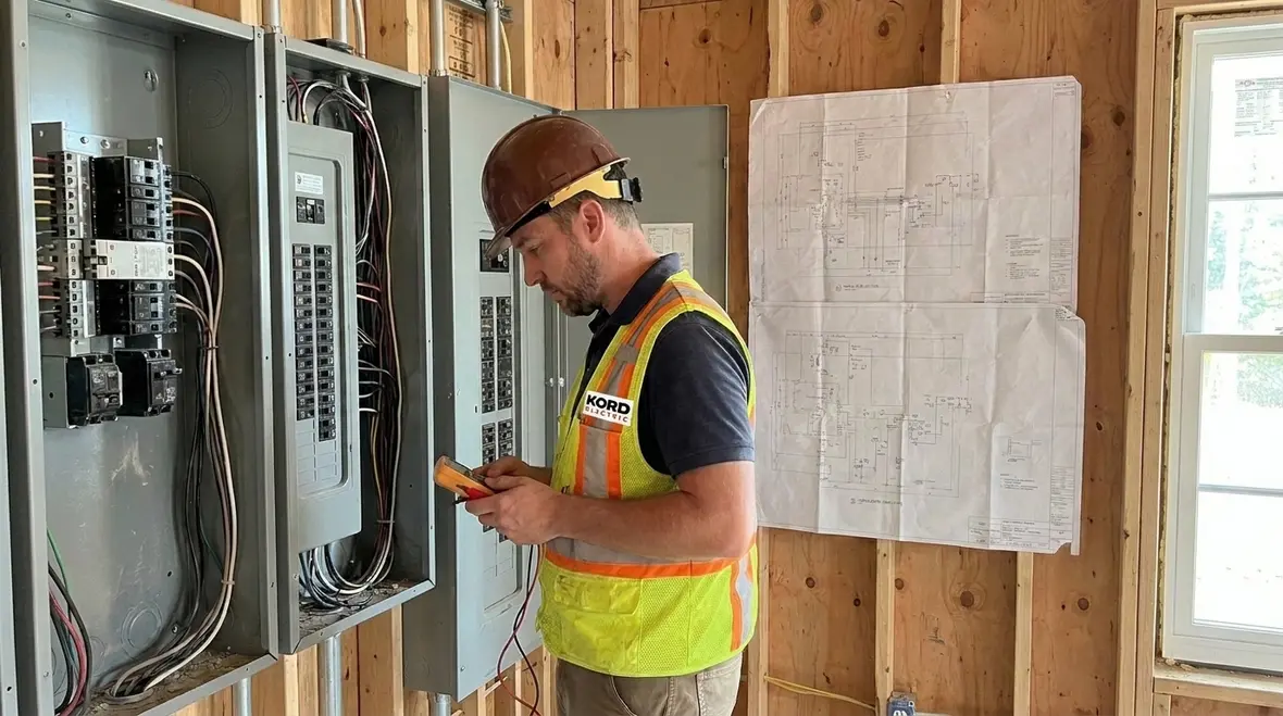 Dashboard showing electrical supply planning data for construction and distribution