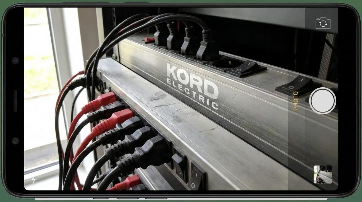 Redundant electrical paths and switchgear layout designed for data center reliability