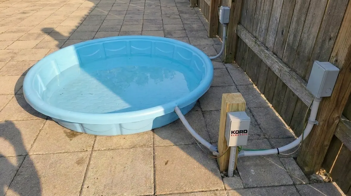 Electrical equipment layout and clearances near wading pool