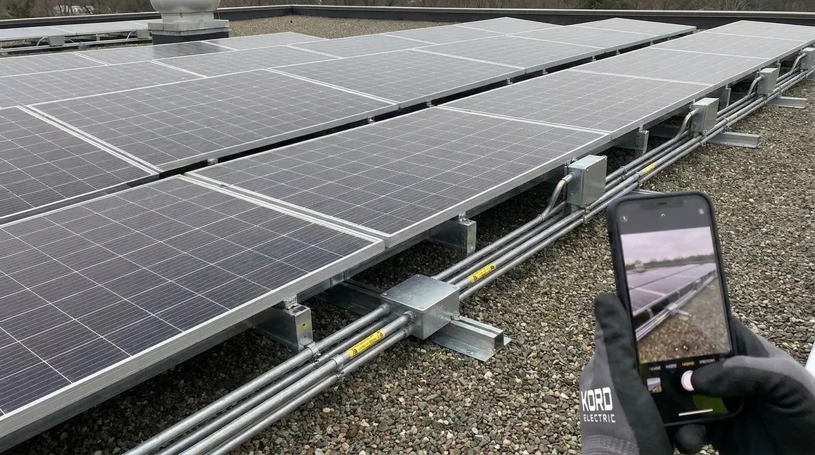 Commercial PV array designed to comply with NFPA 70 Section 691.7